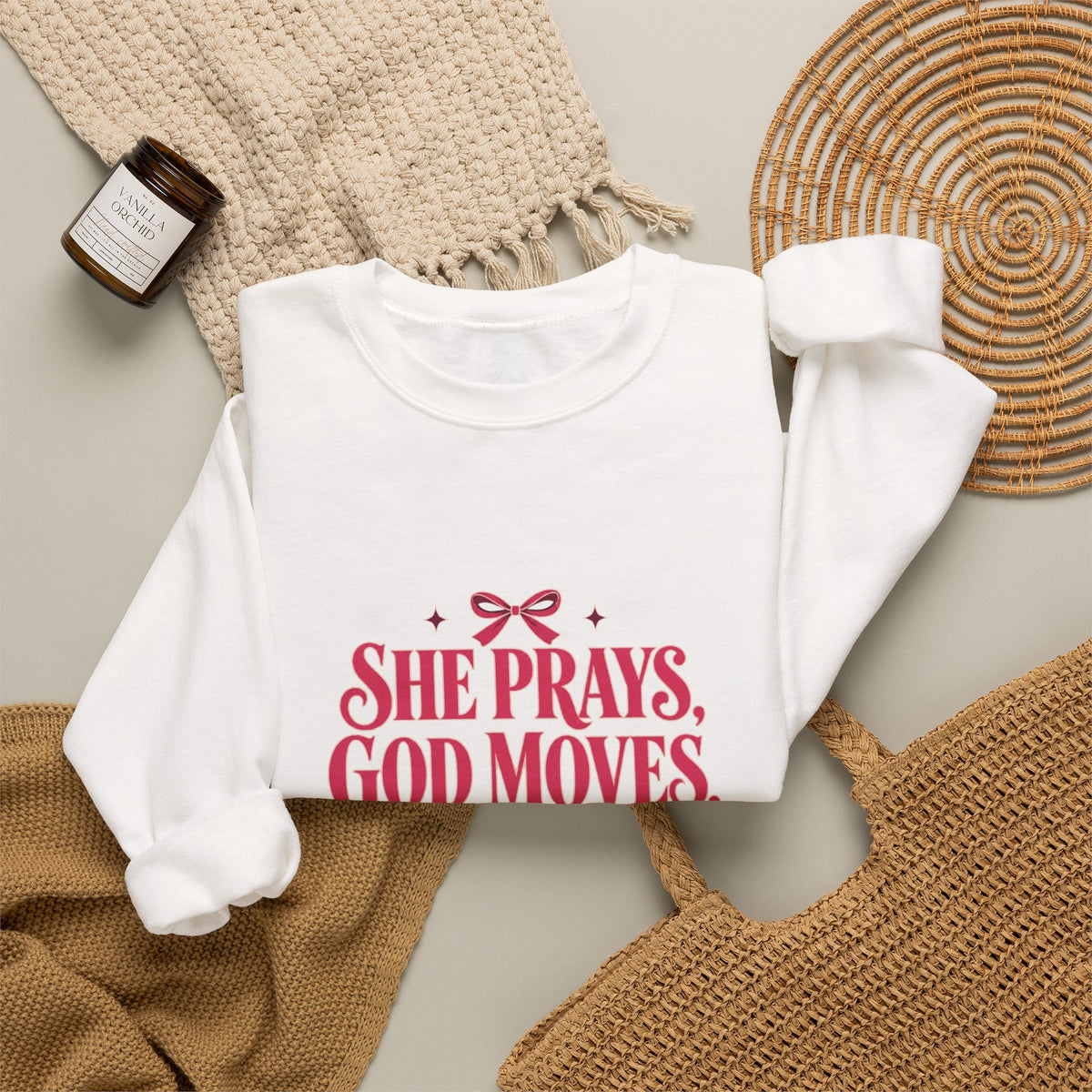She Prays, God Moves Bow Crewneck | 7Fold